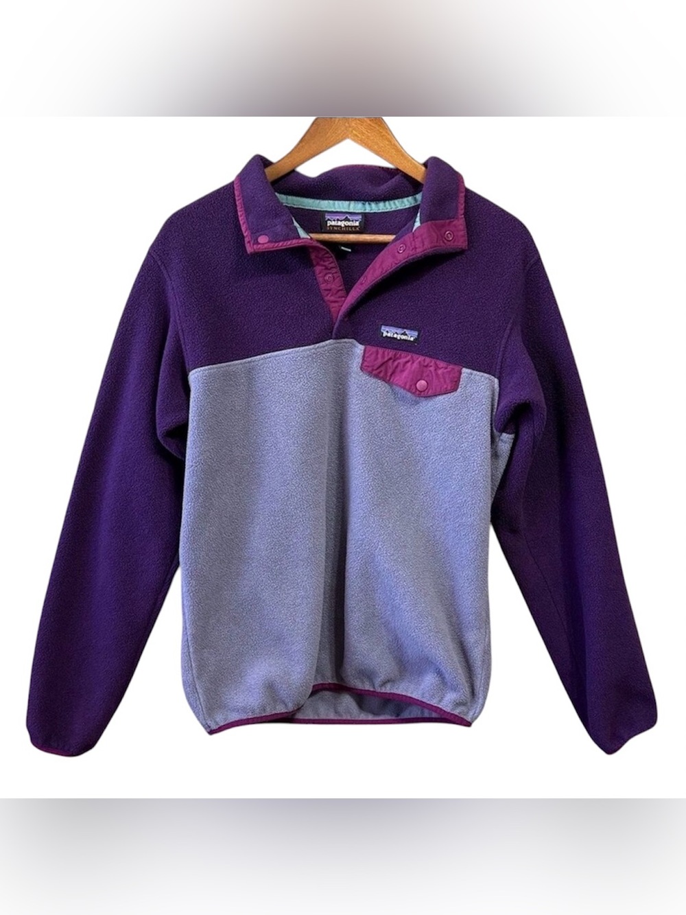 Patagonia Synchilla Women’s Purple Snap Pullover Fleece Size Medium Colorblock